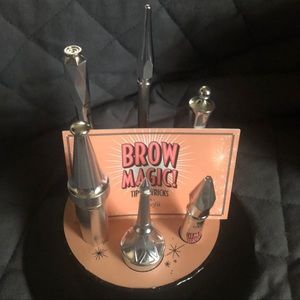 Benefit Brow holiday kit
